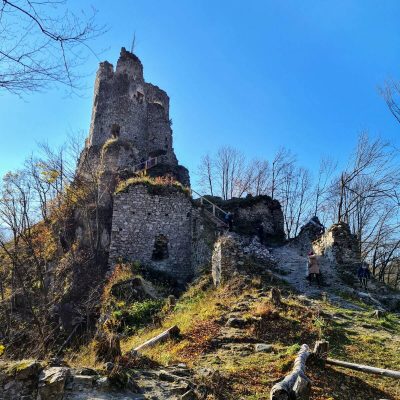 Starhrad (Starý hrad)